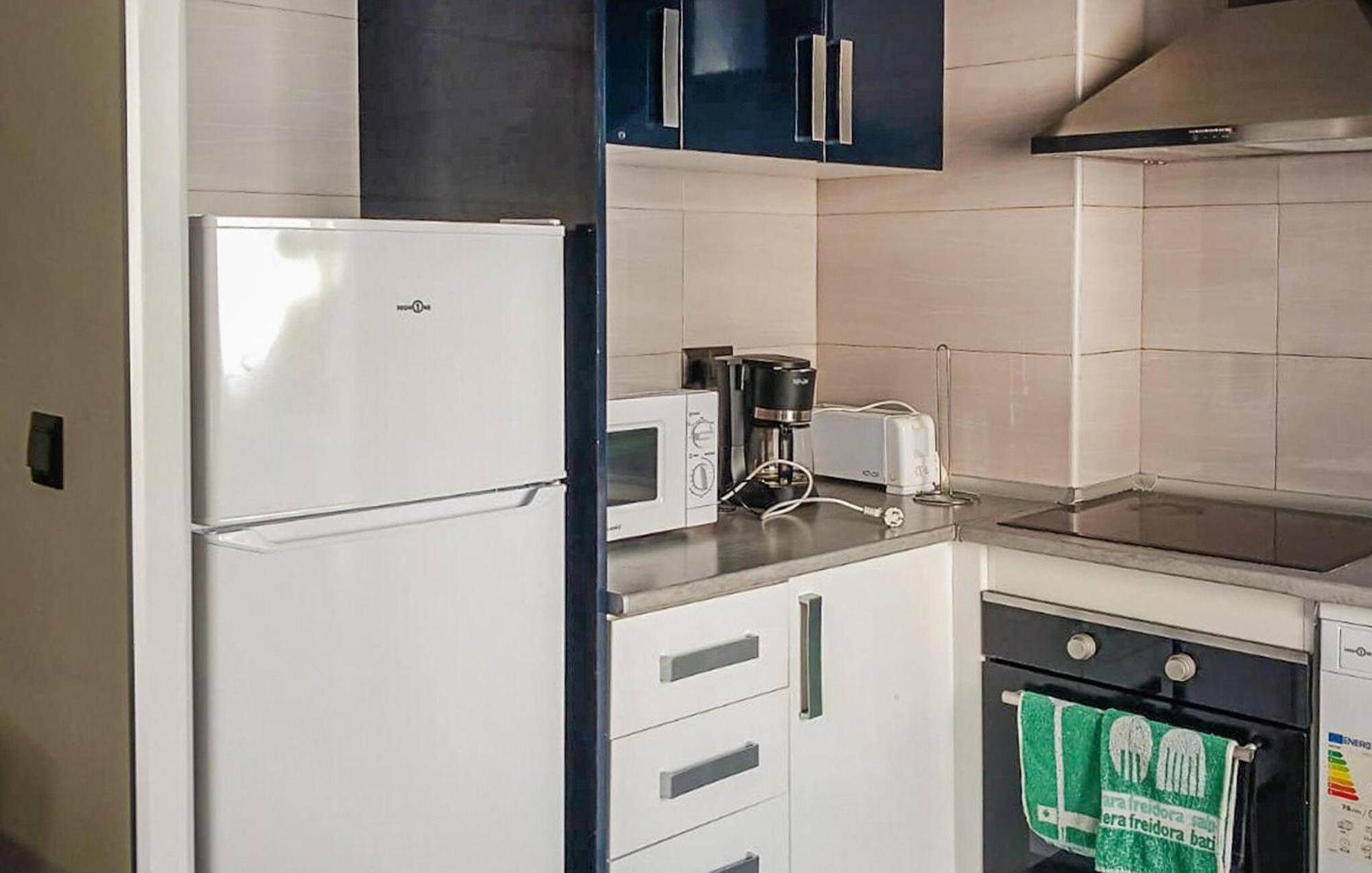 3 Bedroom Gorgeous Apartment In Alicante Exterior foto